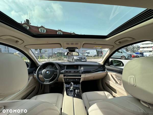 BMW Seria 5 520d xDrive Luxury Line - 11