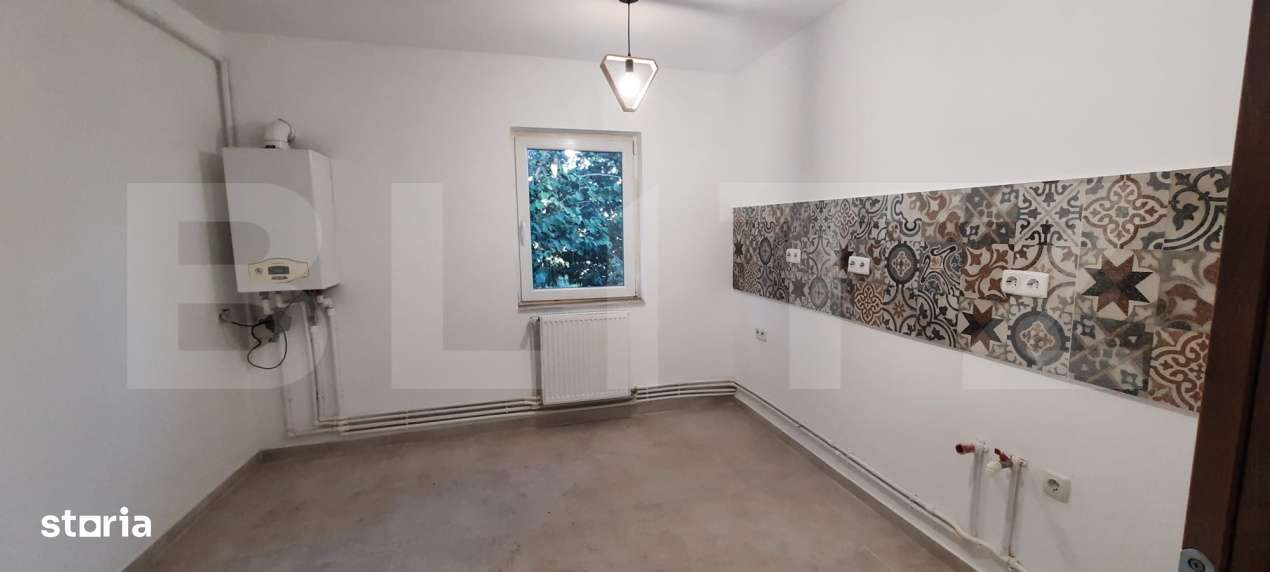 Apartament de vanzare ,suprafata utila 66mp,3 camere,zona Micro 16, Sa - Imagine principală: 4/6