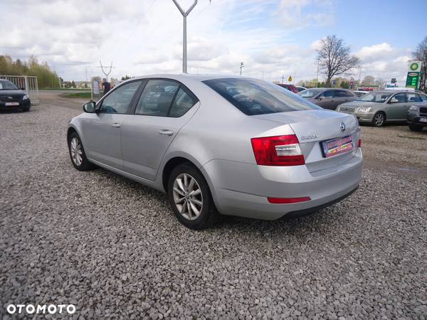 Skoda Octavia 1.4 TSI Ambition - 3