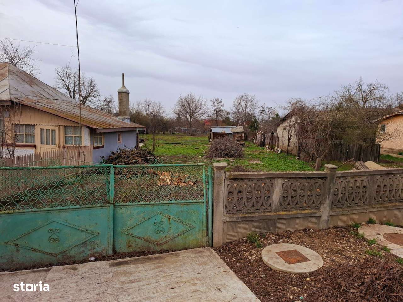 Crevedia - Darza , teren si casa batraneasca - Imagine principală: 4/6