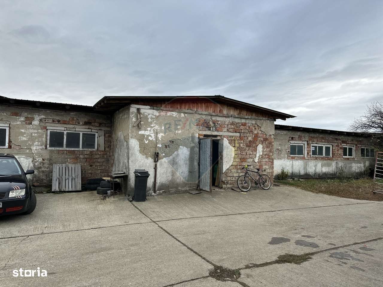 Hala industrialade vanzare/chirie 482 mp si 1150 mp teren - Imagine principală: 1/5