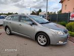 Toyota Avensis 2.0 D-4D Sol - 8