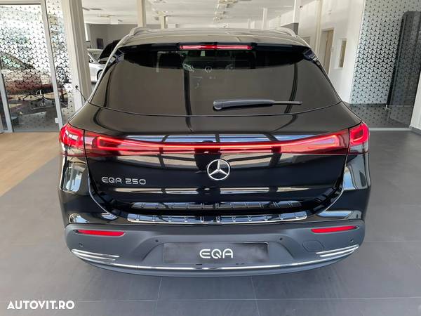 Mercedes-Benz EQA 250 Electric Art - 8