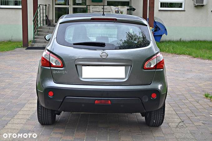 Nissan Qashqai 2.0 Acenta CVT - 12