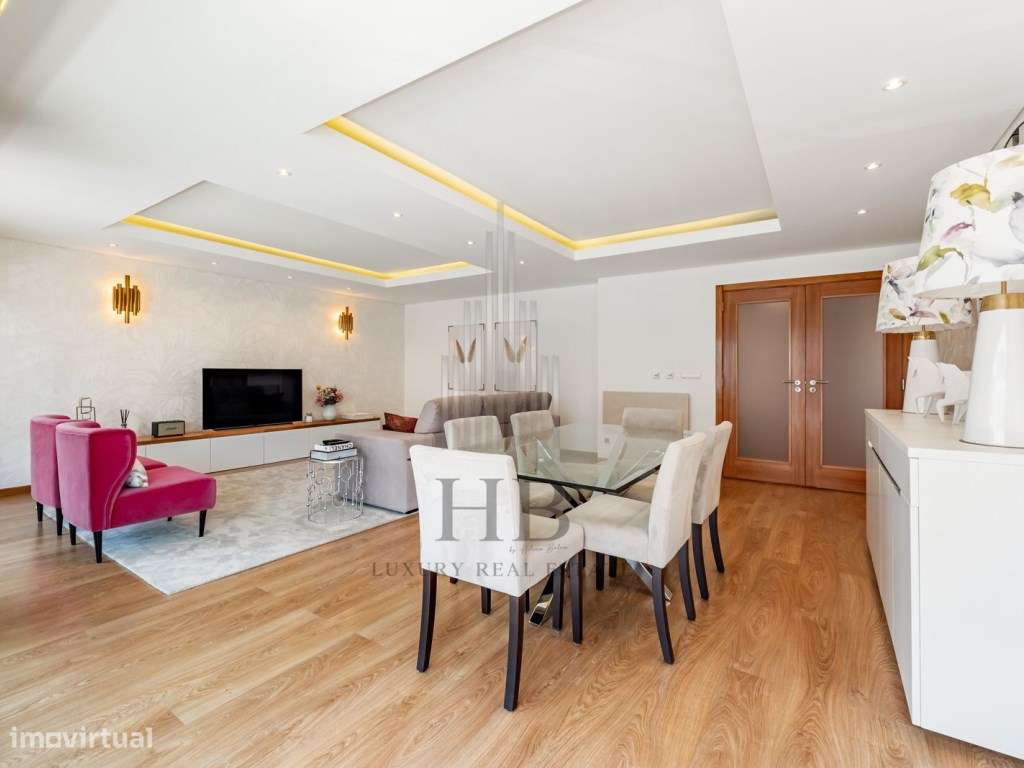 Apartamento T4 nos Terraços do Marquês c/ Garagem | Oeiras-16