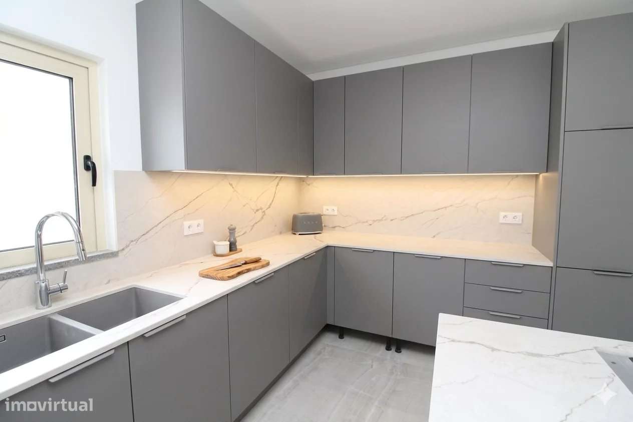 Vivenda Luxuosa V3 + 1 com Piscina de água salgada - Grande imagem: 4/15