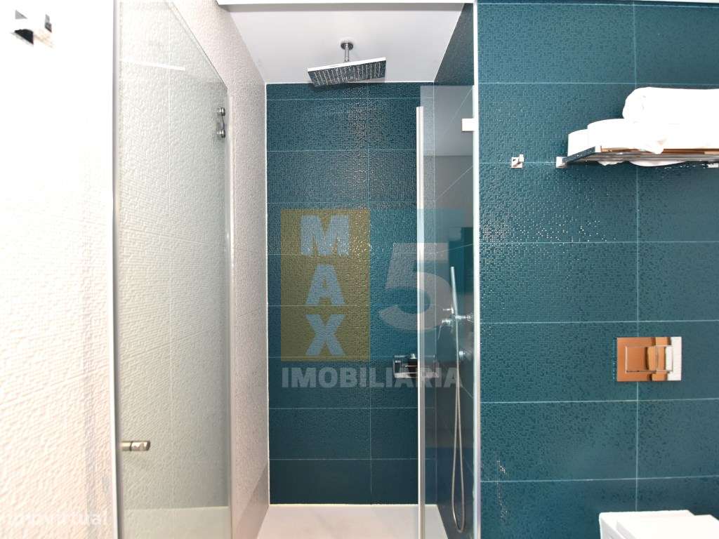 Villa com 4 moradias junto Praia Fluvial de Poço Corga - Castanheir...-42