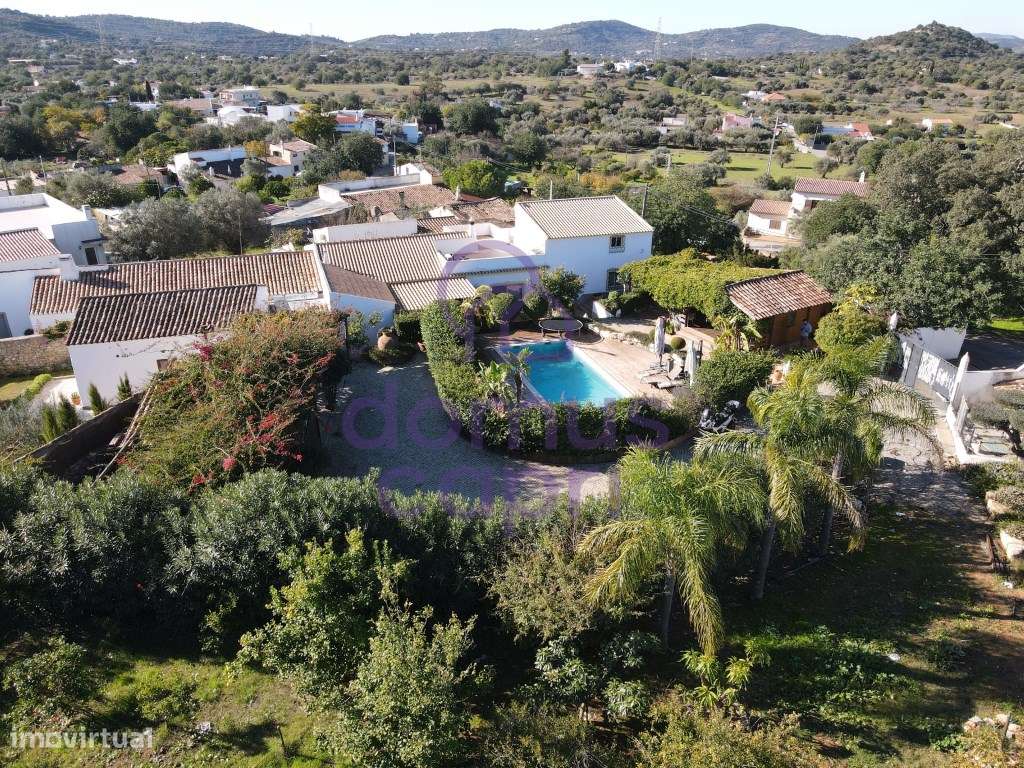 Moradia T4 com Piscina e Garagem em Peral - São Brás de Alportel-25