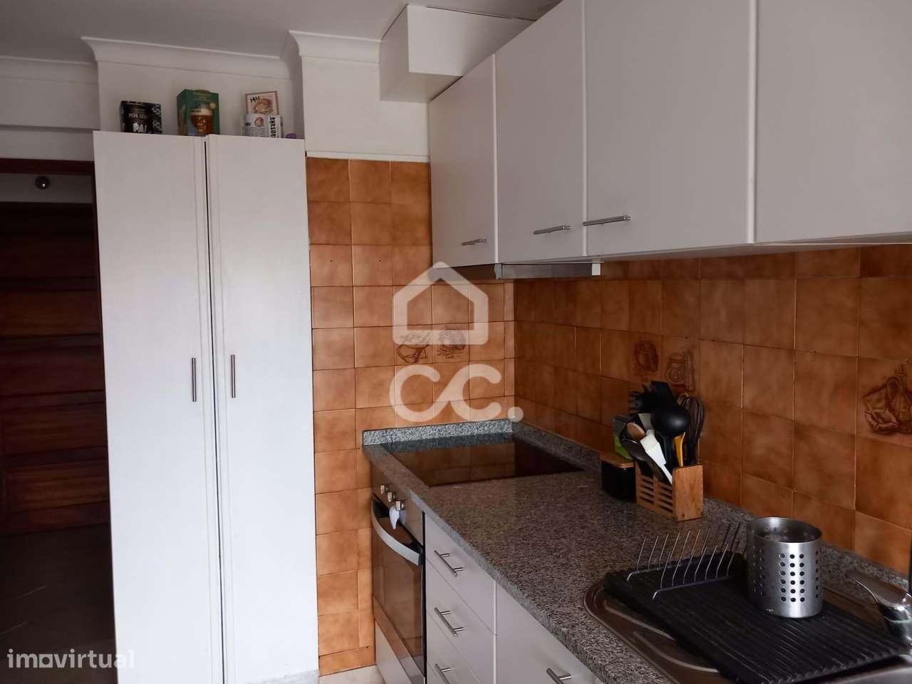 Apartamento T2 Localizado na Rua D. Marcos da Cruz, Leça da Palmeira.-19