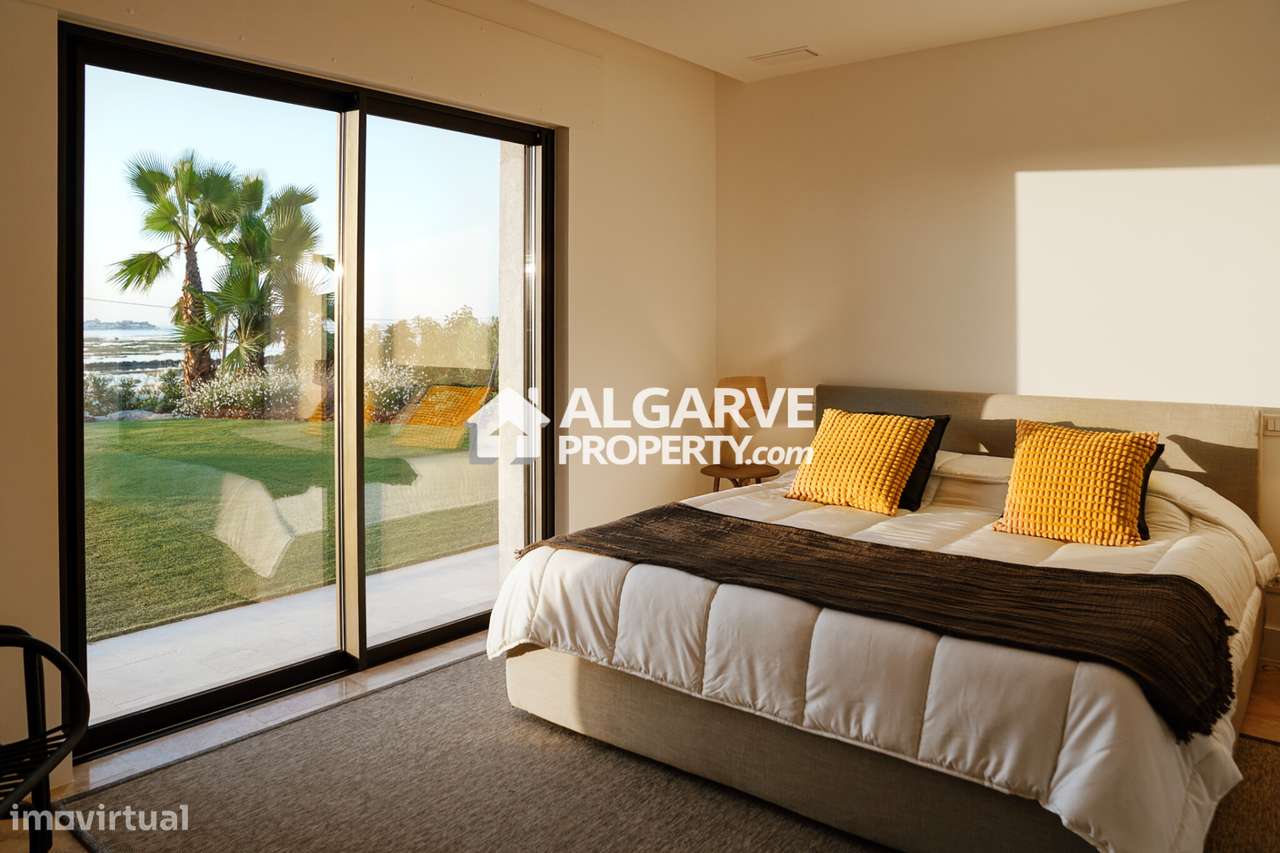 Moradia T4 na Premier Private Villa Resort em Faro - Grande imagem: 4/45