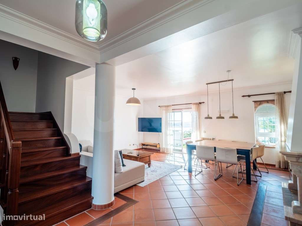 Moradia T3 com Garagem, Piscina e Vista Deslumbrante sobre a Lagoa ...-5