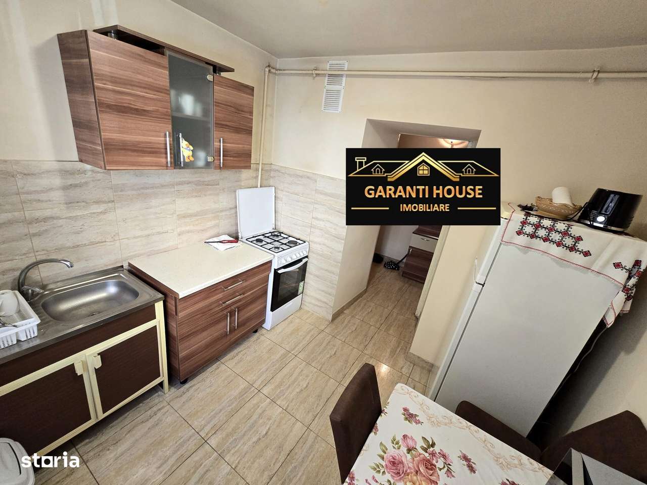 Zona Bd. Traian, apartament cu 2 camere, mobilat si utilat, 300€/Luna - Imagine principală: 5/9