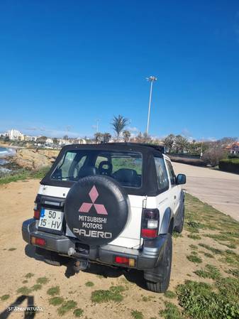 Mitsubishi Pajero 2.5 TD GL Canvas Top - 9