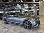 Mercedes-Benz Klasa C 220 d 4Matic T 9G-TRONIC Avantgarde - 11