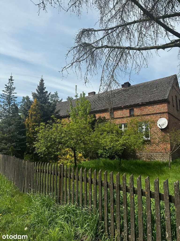 Dom jednorodzinny we wsi Mokrzec