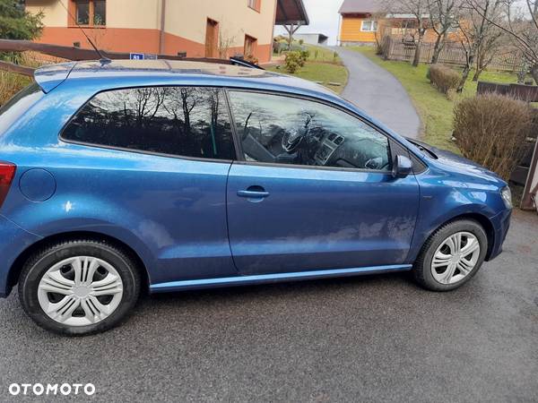 Volkswagen Polo 1.4 TDI Blue Motion Technology Lounge - 2