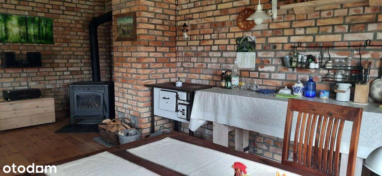 Piękna działka siedliskowa z budynkami.-10