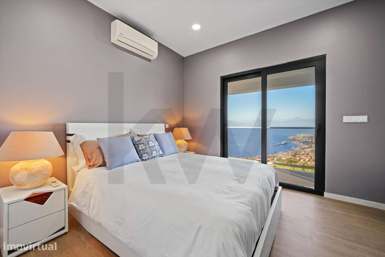 Moradia T4 com piscina e vista oceano, São Gonçalo, Funchal-39