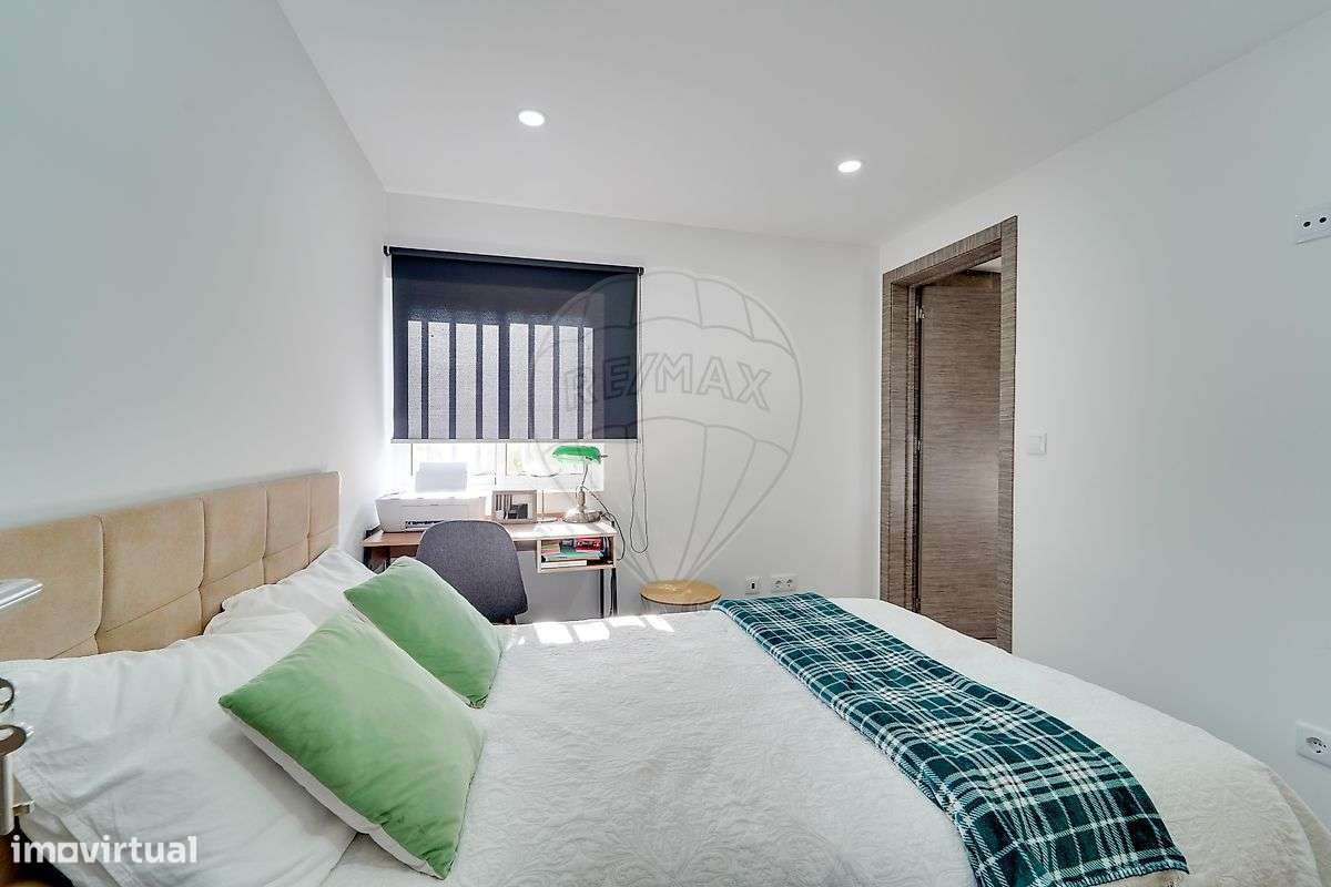 Moradia de investimento T 12 para venda na Quinta da Conraria-5