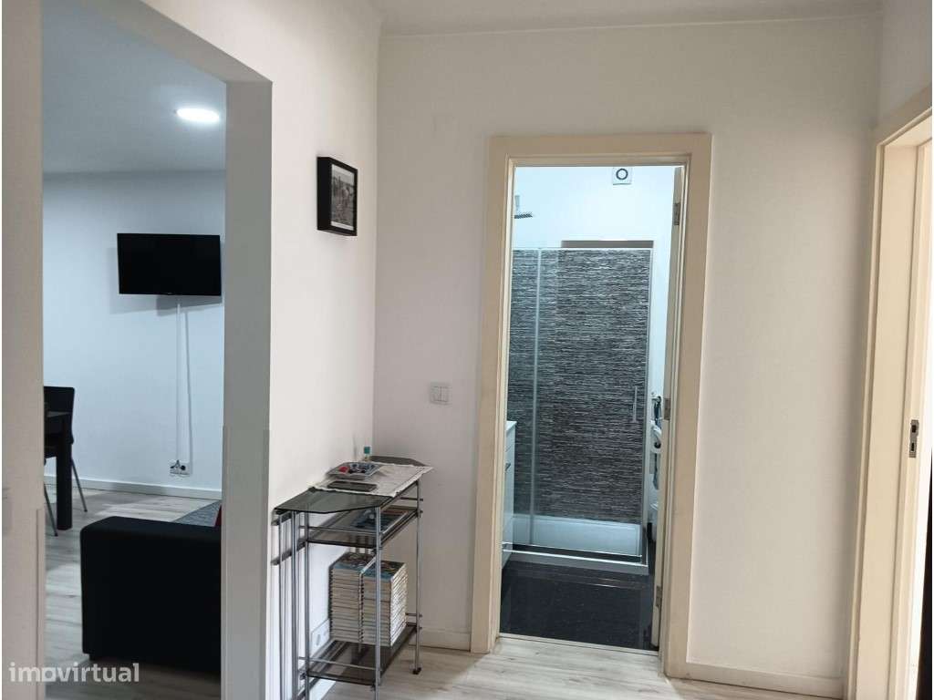 Apartamento T2 - Corredoura-16