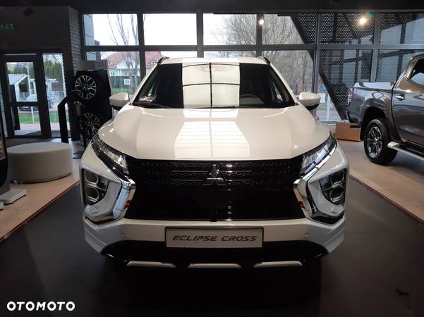 Mitsubishi Eclipse Cross 2.4 PHEV Instyle Plus - 2