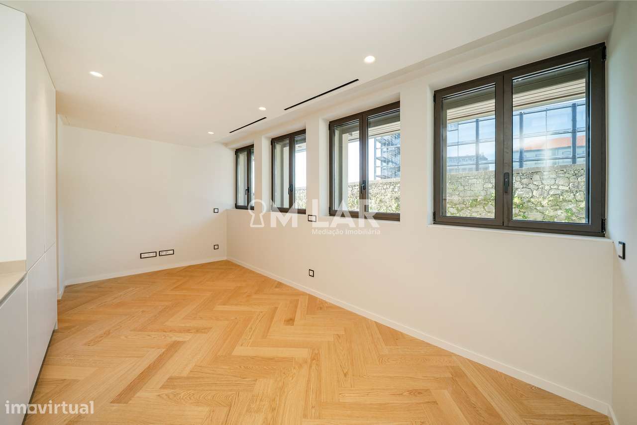 Apartamento T0+1, novo, no centro da cidade de Braga-8