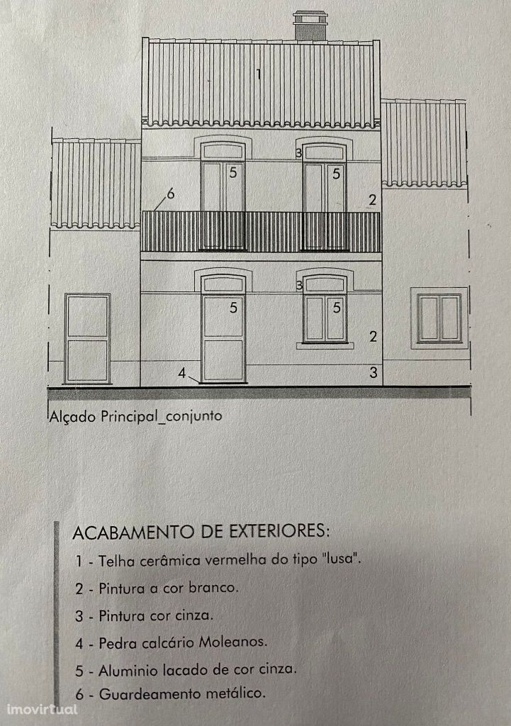 Moradia T3 Centro de Benavente em Construção