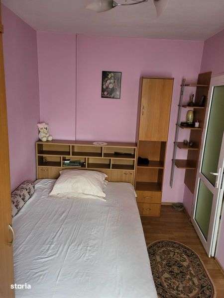 Inchiriere apartament ,proprietar,et 1,ingrijit - Imagine principală: 2/8