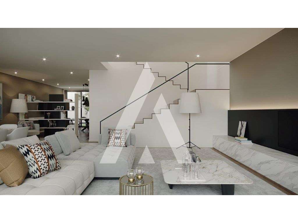 Moradia T4 de Luxo em Condomínio Privado-8