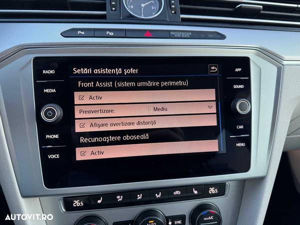 Volkswagen Passat 2.0 TDI DSG 4Motion Comfortline - 36