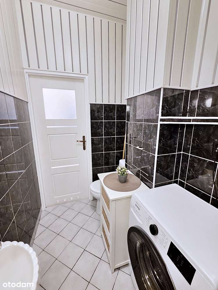 Funkcjonalne 2-pokojowe przy Wrzesińskiej z PARKINGIEM-13