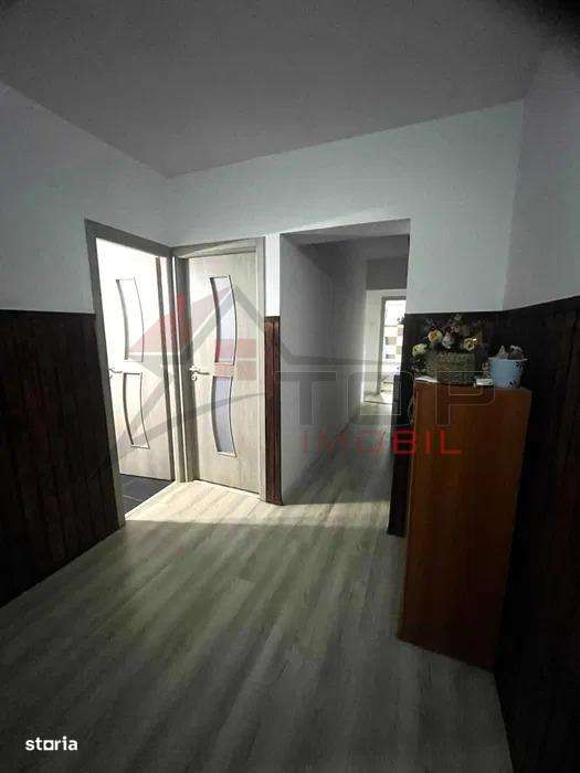 Apartament 3 camere decomandat, bloc 1994 - Valea Lupului - Imagine principală: 4/8