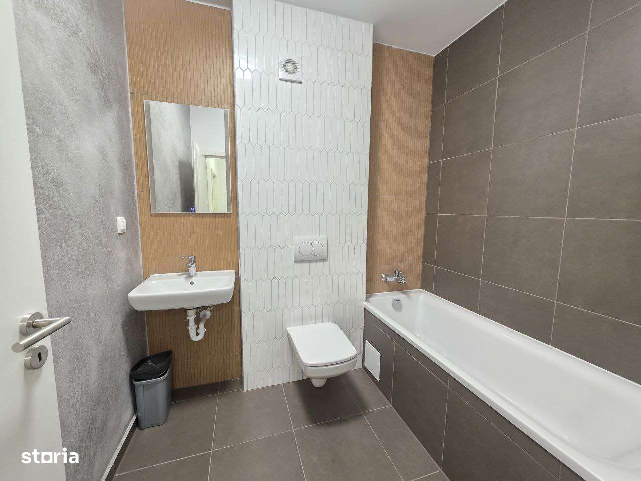 Garsoniera noua, parcare si boxa de vanzare Avantgarden 3 faza 5-16