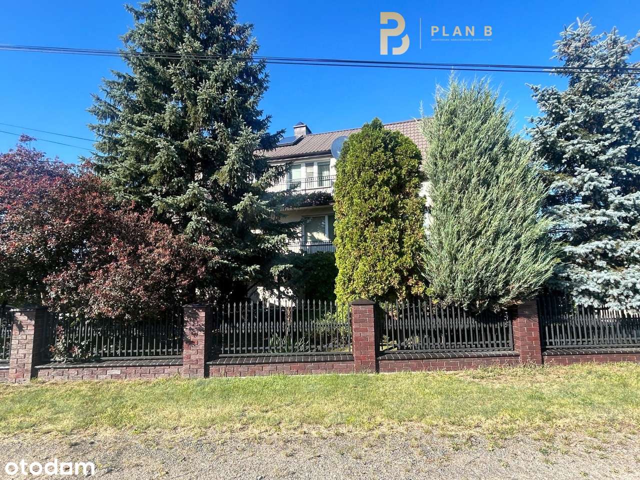 Dom w zabudowie bliźniaczej, Widowo-4