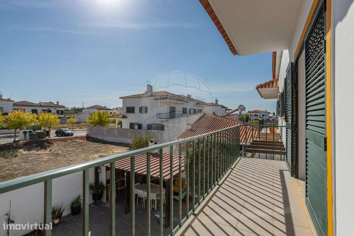 Moradia T4 para venda-33