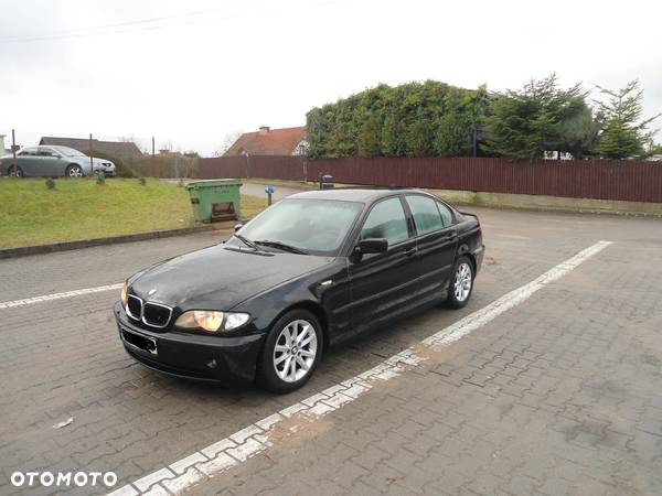 BMW Seria 3 318d - 1