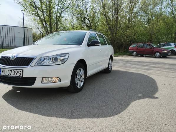 Skoda Octavia 1.6 TDI Ambiente - 5