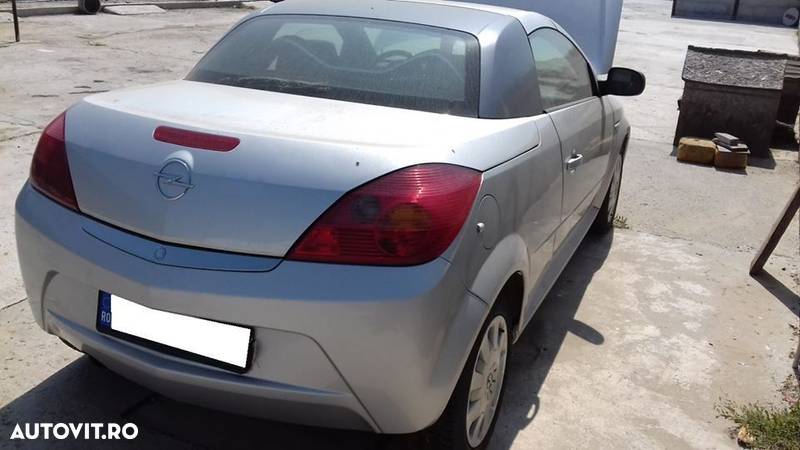 Dezmembrari  Opel TIGRA B TwinTop  2004  > 0000 1.4 Benzina - 3