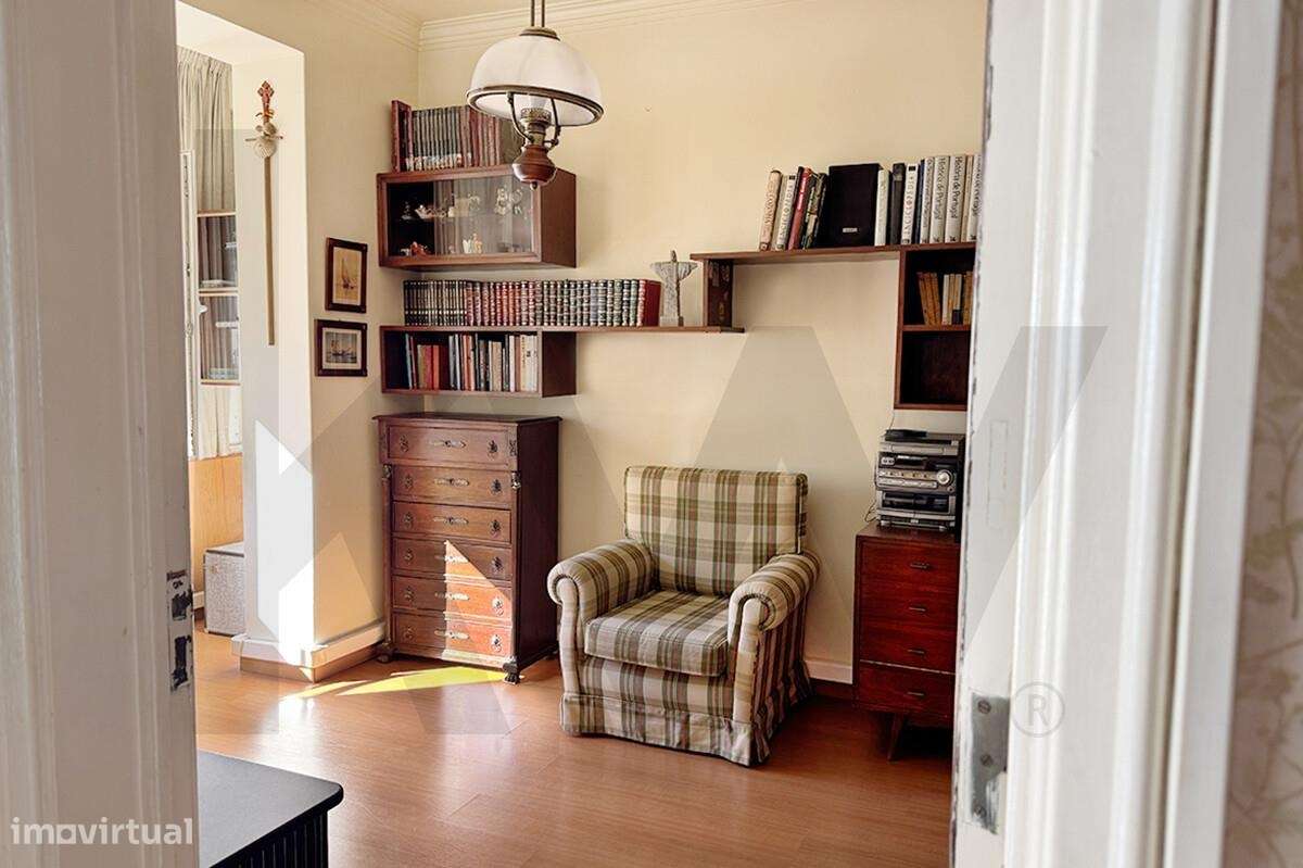Apartamento T2 Centro Damaia de Cima-8