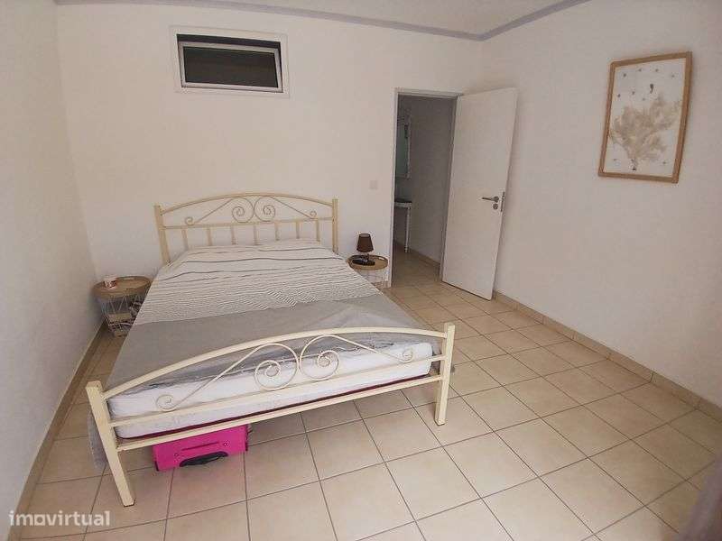 Comercio e apartamento T-2 - Grande imagem: 4/12