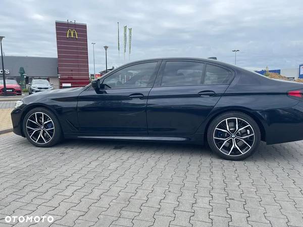 BMW Seria 5 540i xDrive - 22