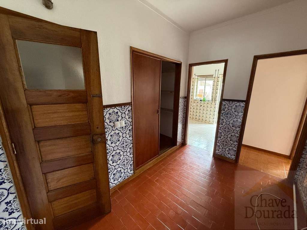 Apartamento T3 com arrumo - Bencanta - Grande imagem: 5/22