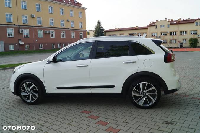 Kia Niro 1.6 GDI Hybrid L - 4