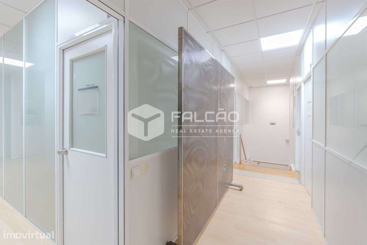 Loja  Venda em Algés, Linda-a-Velha e Cruz Quebrada-Dafundo,Oeiras-27