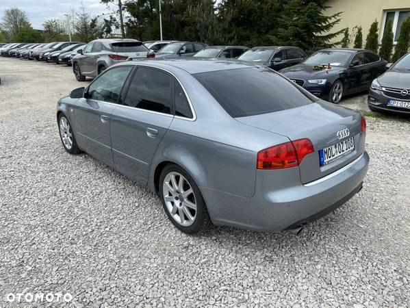 Audi A4 1.8T - 4