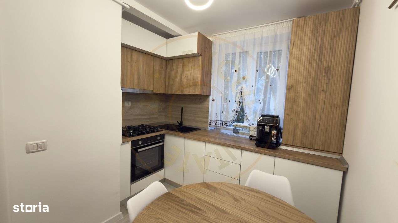 Apartament gata de mutat 3 camere Campulung etaj 1-Arges!-3