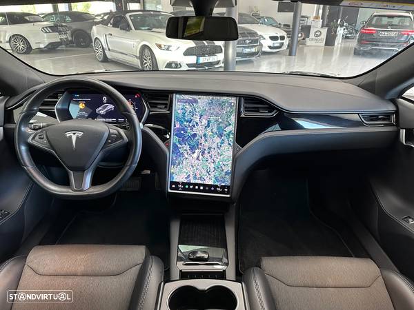 Tesla Model S Standard Range - 4