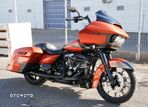 Harley-Davidson Touring Road Glide - 1