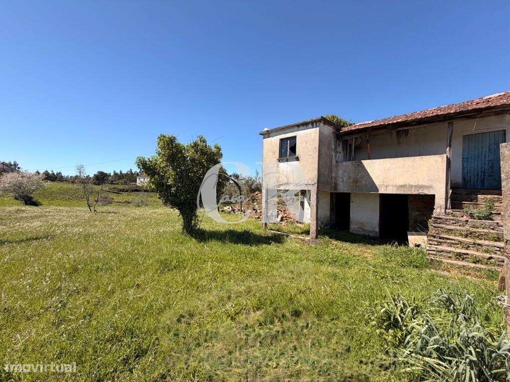 Moradia com terreno na Vila da Graça - Pedrógão Grande - Grande imagem: 5/16