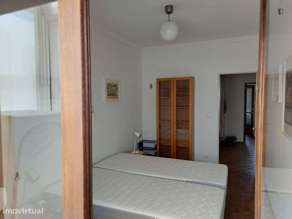 Apartamento com 2 quartos - localizado em Ajuda Lisbon - Grande imagem: 2/5